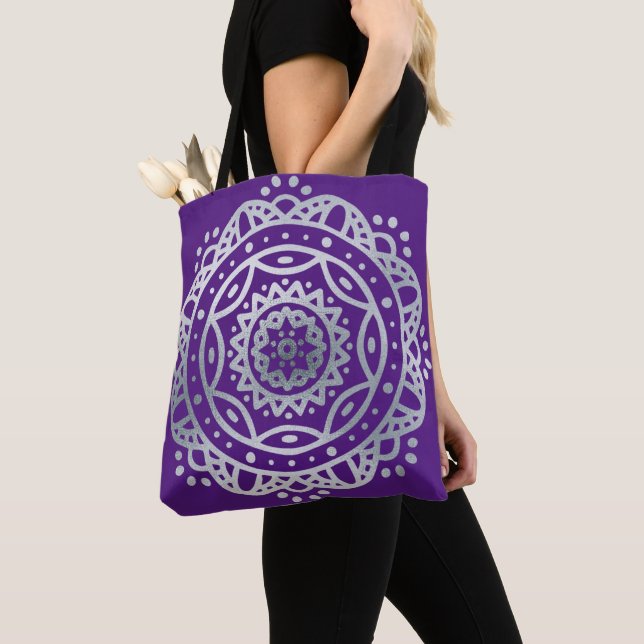 Tote Bag Mandala argenté (De près)