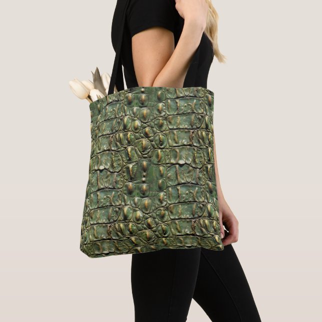 Tote Bag Motif en cuir crocodile vert (De près)