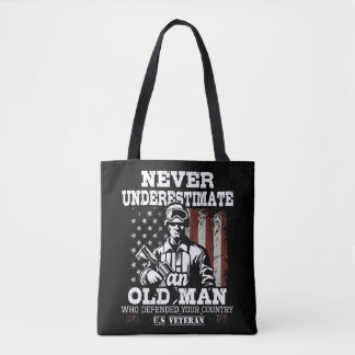 Tote Bag Ne jamais sous-estimer un vieil homme - Patriotiqu