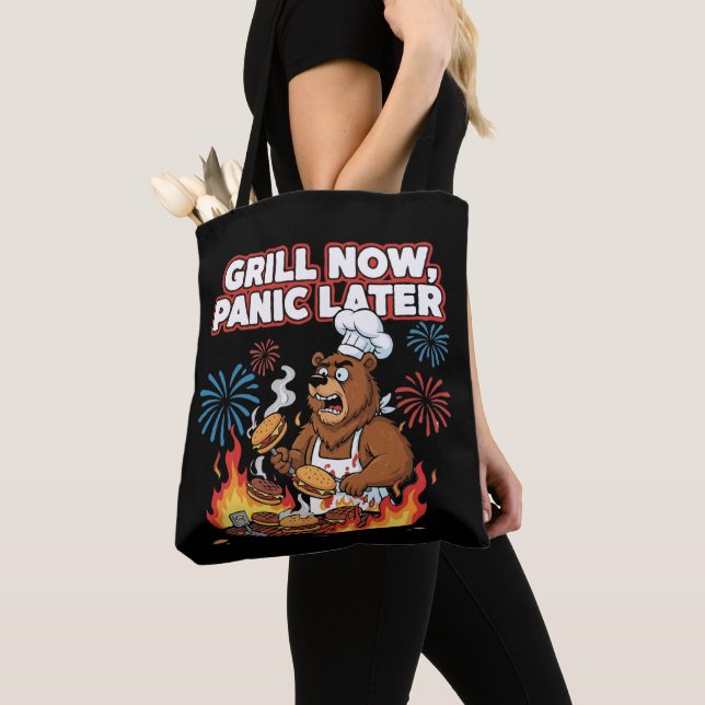 Tote Bag Ours de grillade drôle BBQ Grill maintenant, paniq (De près)