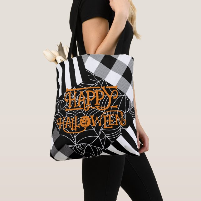 Tote Bag Patchwork Halloween toile d'araignée noir et blanc (De près)