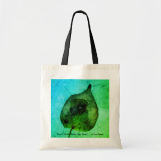 Tote bag photo of a leaf with a drop of rain!