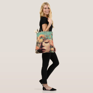 Tote Bag Portrait surréaliste sous l'eau avec des fleurs de