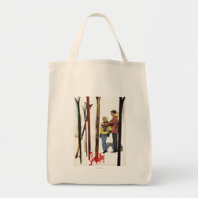 Tote Bag Poster Skis debout dans la neige par un couple (Devant)