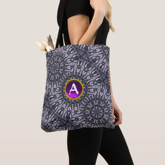TOTE BAG PSYCHÉDÉLIQUE KALEIDOSCOPE PURPLE GEM MONOGRAMME (De près)