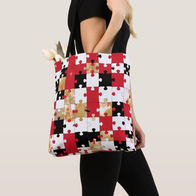 Tote Bag Puzzle Red Black Gold Pattern  (De près)