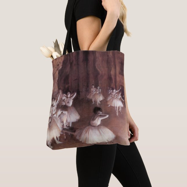 Tote Bag Répétition de ballet sur scène par Edgar Degas (De près)