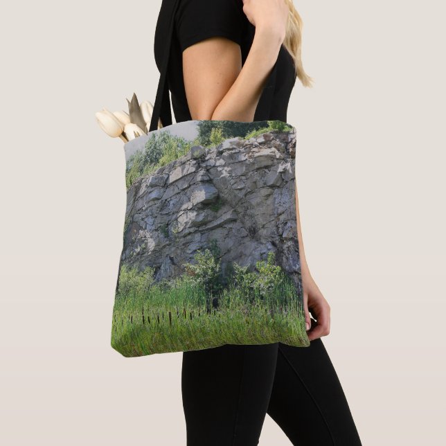 Tote Bag Rock Cliff Wall Catters Pond Nature (De près)