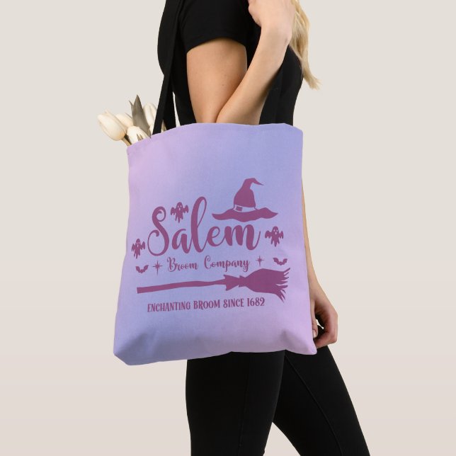 Tote Bag Salem Broom Company Halloween bleu et violet (De près)
