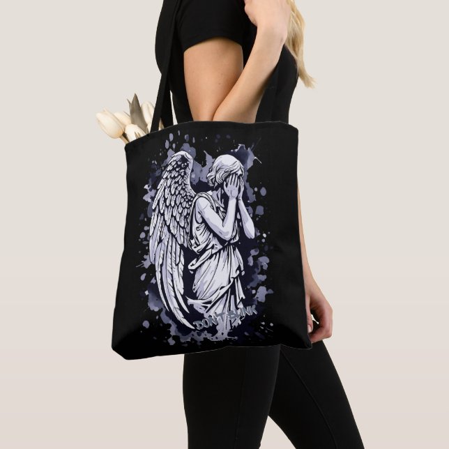 Tote Bag Sculpture d'un ange larmant - avec des éclaboussur (De près)
