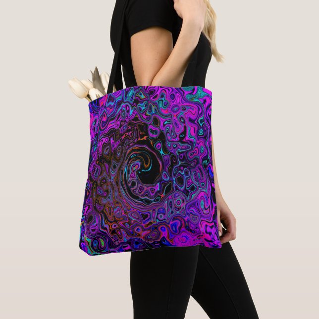 Tote Bag Trippy Black et Magenta Retro Liquid Swirl (De près)