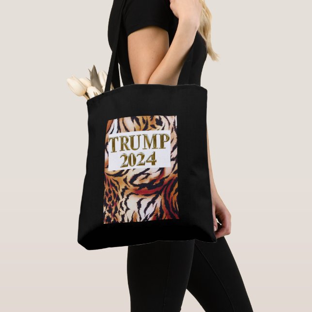 TOTE BAG TRUMP 2024 (De près)