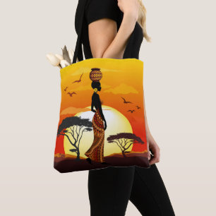 Tote Bag Une belle femme africaine Silhouette sur les solei