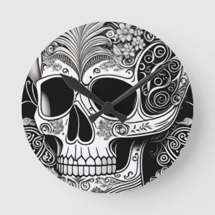 Totenkopf mit Ornamenten Round Clock
