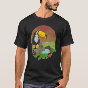 Toucan  Exotic Bird Zoo Animal Wildlife Retro Touc T-Shirt