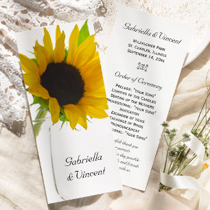 Tournesol jaune sur le programme de mariage blanc