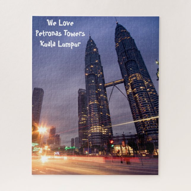Tours Petronas Kuala Lumpur. Jigsaw Puzzle (Vertical)