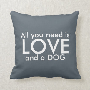 Tout ce dont vous avez besoin, c'est un Coussin bl