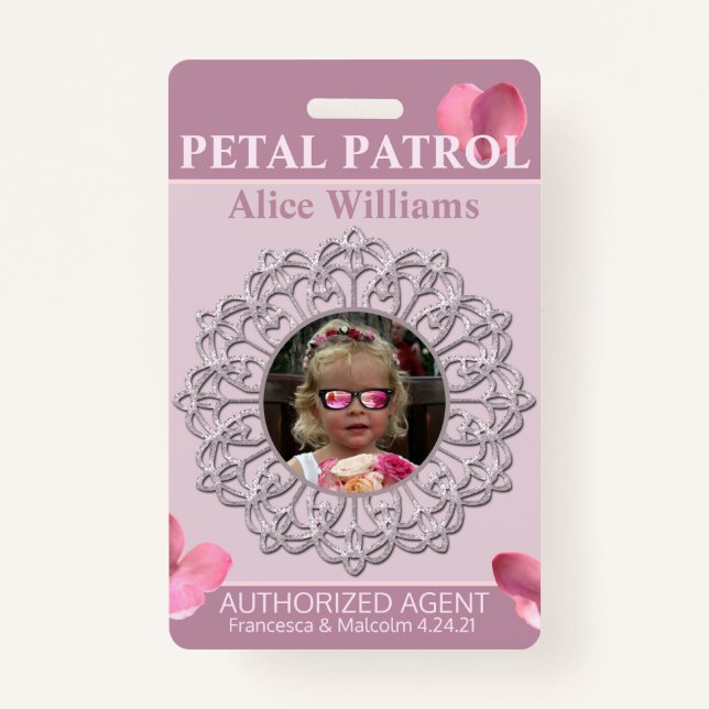 Toute la saison Pink Petal Patrol Flower Badge (Devant)