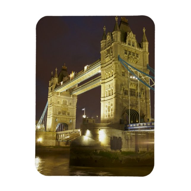 Tower Bridge and River Thames at dusk, London, Magnet (Vertical)