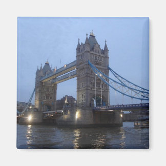 Tower Bridge magnet