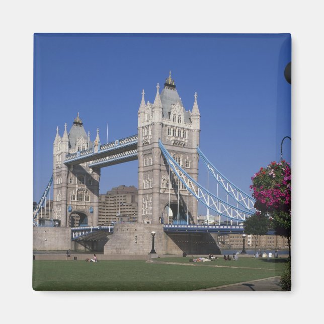 Tower Bridge, River Thames, London, England Magnet (Front)