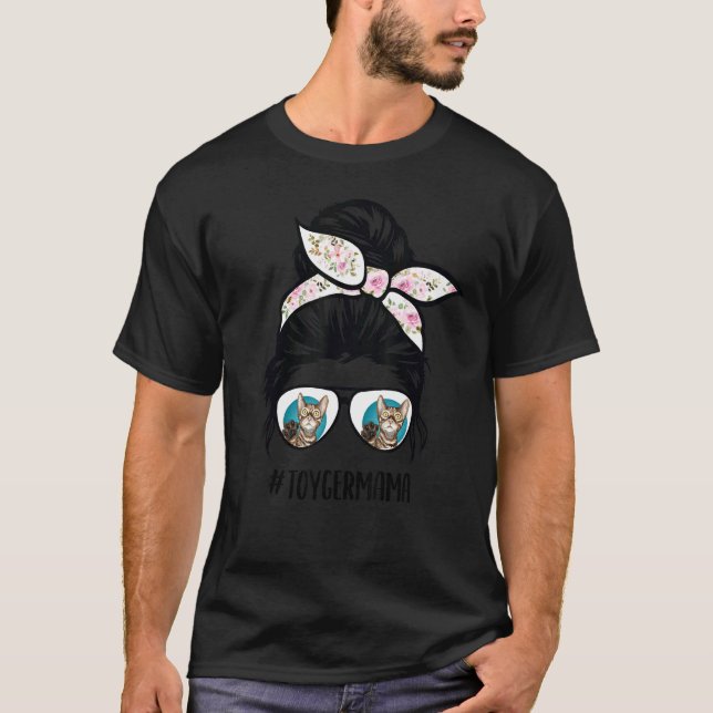Toyger Mom Messy Bun Hair Glasses Wirehair Mama T-Shirt (Front)