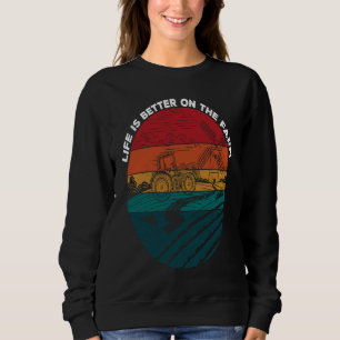 Tractor Retro Vintage On Farm Farmer Sweatshirt