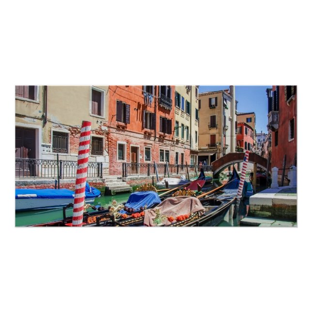 Traditional gondola in Venice Poster (Front)