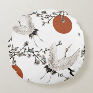 Traditional Japanese crane with plum blossom Round Pillow