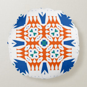 Traditional ornate mexican talavera. Hand drawn de Round Pillow