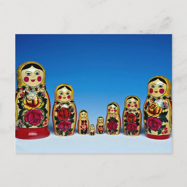 Traditional painted Russian doll set Postcard (Front)