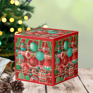 Traditional Red Green Plaid Holiday Favor Box