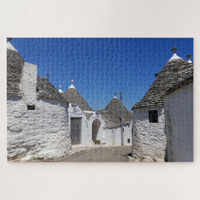 Traditional trulli houses in Alberobello, Puglia Jigsaw Puzzle (Horizontal)