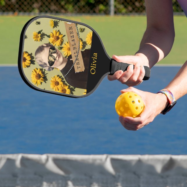 Trailblazer Daisies Kitsch Personalized Pickleball Paddle (Insitu)