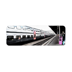 Train à la station en Suisse