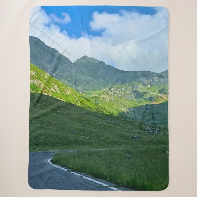 Transfagarasan Alpine View – Romania Mountain Art Sherpa Blanket (Front)