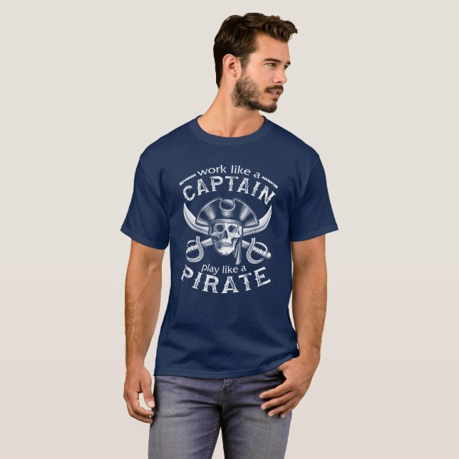 Travail comme un T-shirt de capitaine Play Like A (Devant entier)