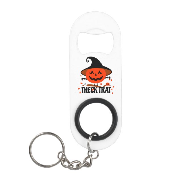 Treck Trat Pumpkin Smiling Keychain Bottle Opener (Front)