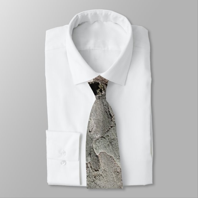 Tree bark pattern neck tie (Tied)