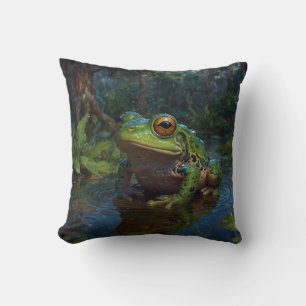 Tree Frog in a Pond Wildlife Scene Throw Pillow
