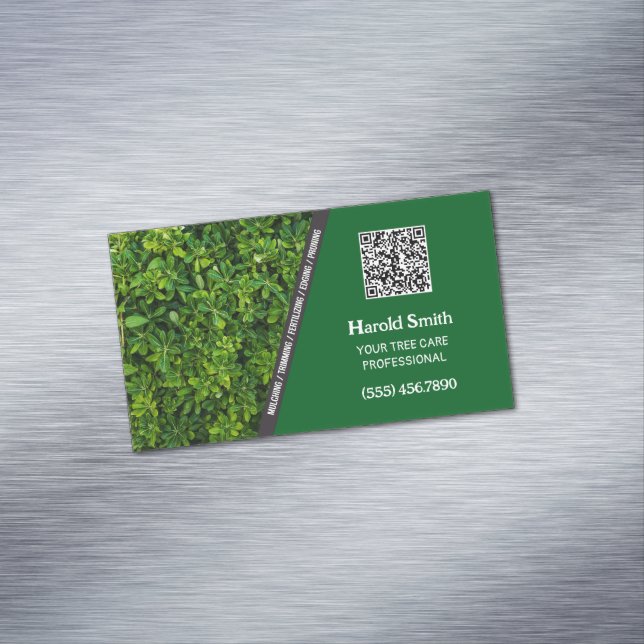 Tree Service Custom QR Magnetic Business Card (In Situ)