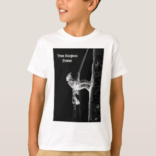 Tree Surgeon Arborist at work present Chainsaw T-Shirt