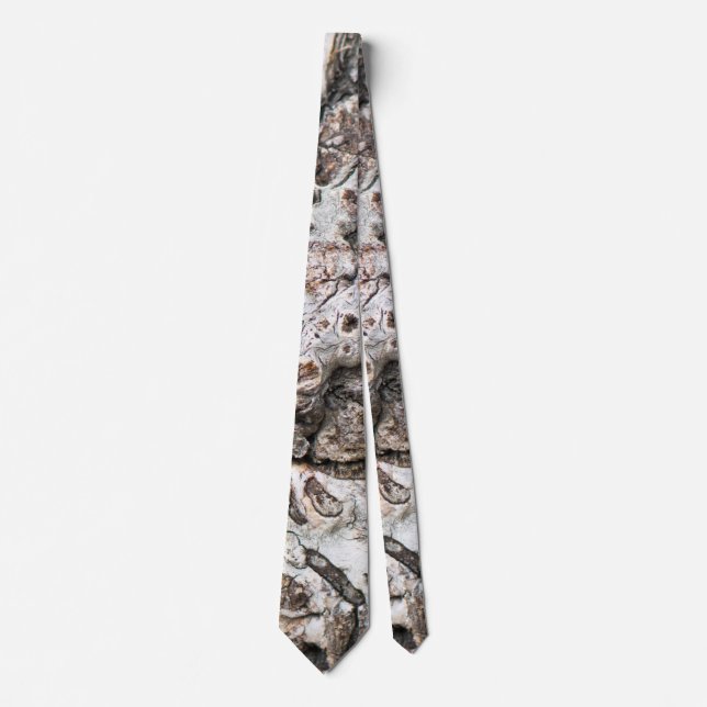 Tree trunk’s knot tie (Front)
