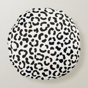 Trendy Black and White Leopard Print Pattern Round Pillow