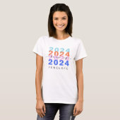 Trendy Colourful Rainbow Class 2023 Modern Graduat T-Shirt (Front Full)