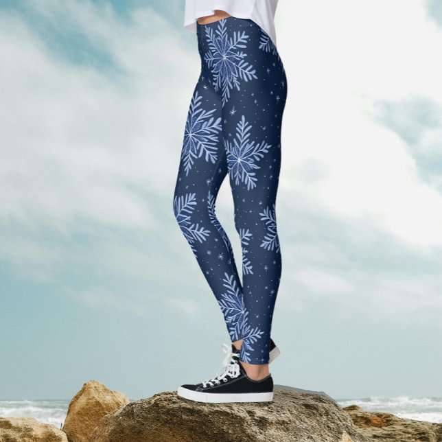 Trendy Dark Blue Night Winter Snowflake Pattern  Leggings (Creator Uploaded)