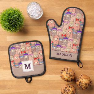 Trendy Dressed Llama Pattern Oven Mitt & Pot Holder Set