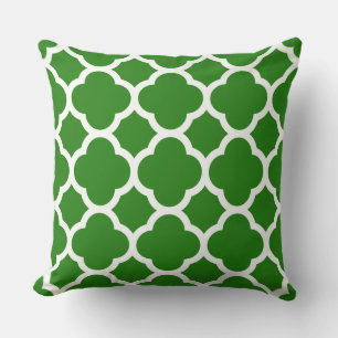 Trendy Forest Green Quatrefoil Pattern Throw Pillow