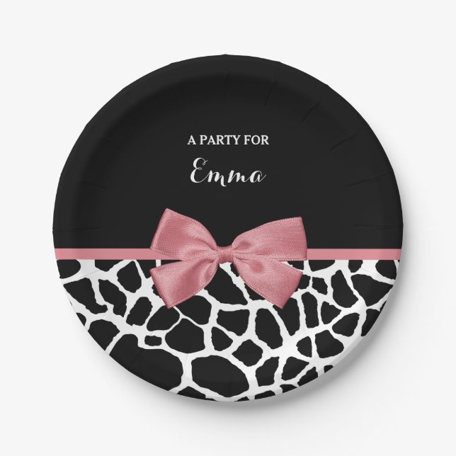 Trendy Giraffe Print Rosy Pink Bow With Name Paper Plate (Front)